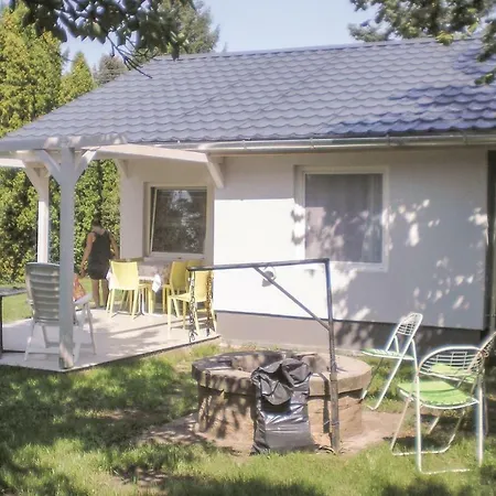 Two-bedroom Holiday In Holiday home Velence